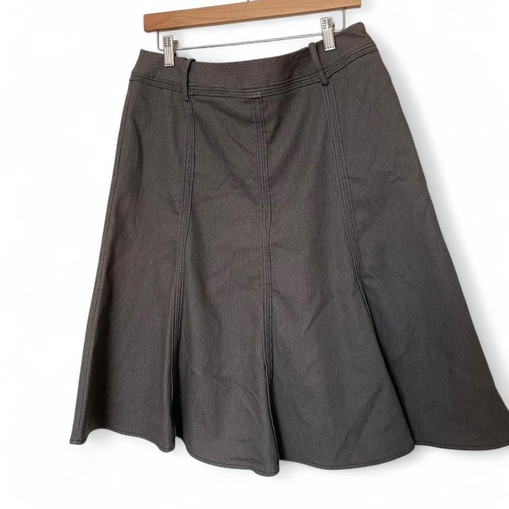 Larry Levine dark grey pleated skirt
